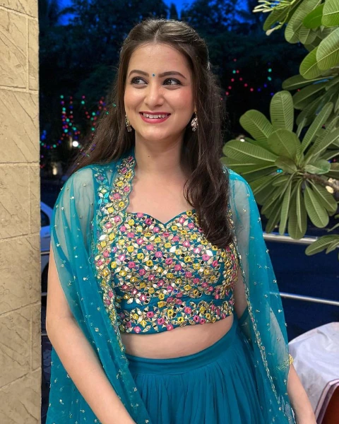 Revati Lele Biography Marathi