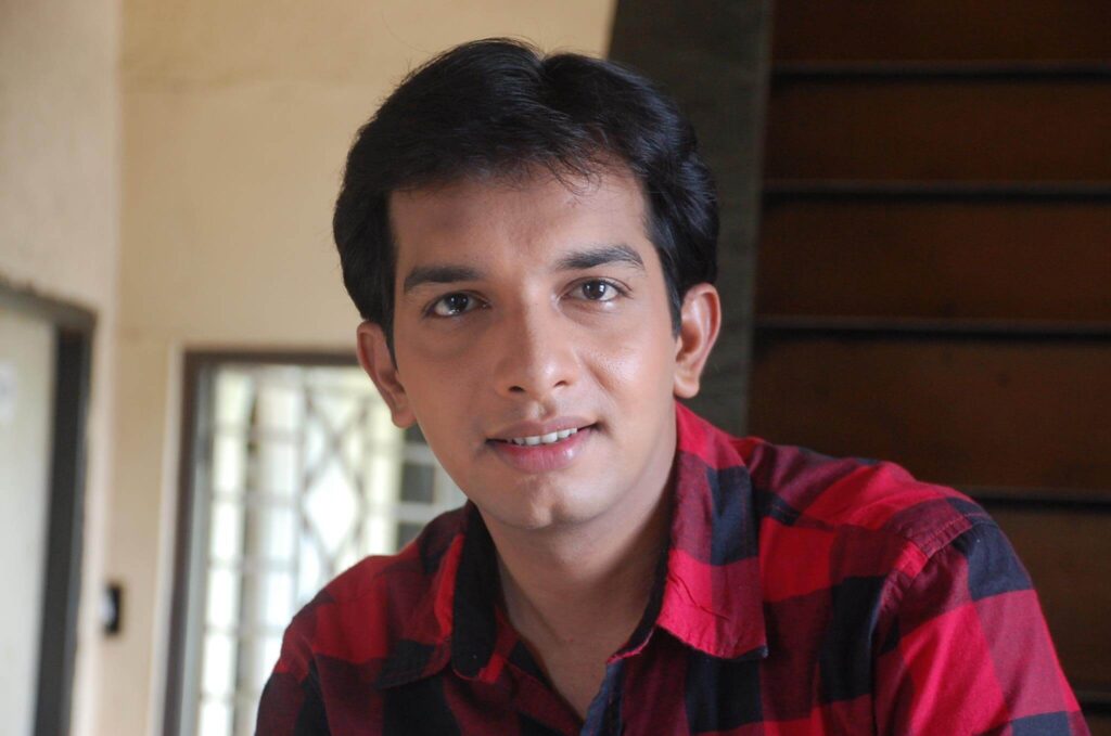 Nilesh Sabale Biography Marathi