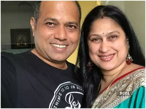 Harshada Khanvilkar With Sanjay Jadhav 