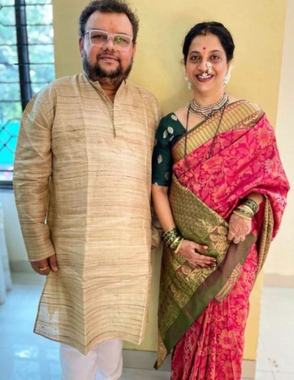 Atul Parchure With His Wife 