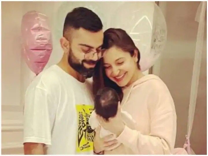 Virat Kohali With His Wife and Daughter 