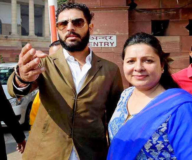 Yuvraj Singh With His Mother 