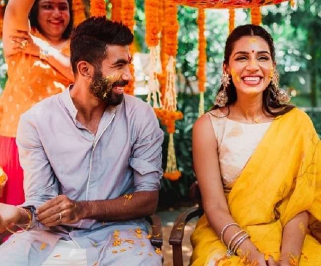 Jasprit Bumrah With His Wife At His Haldi Function 