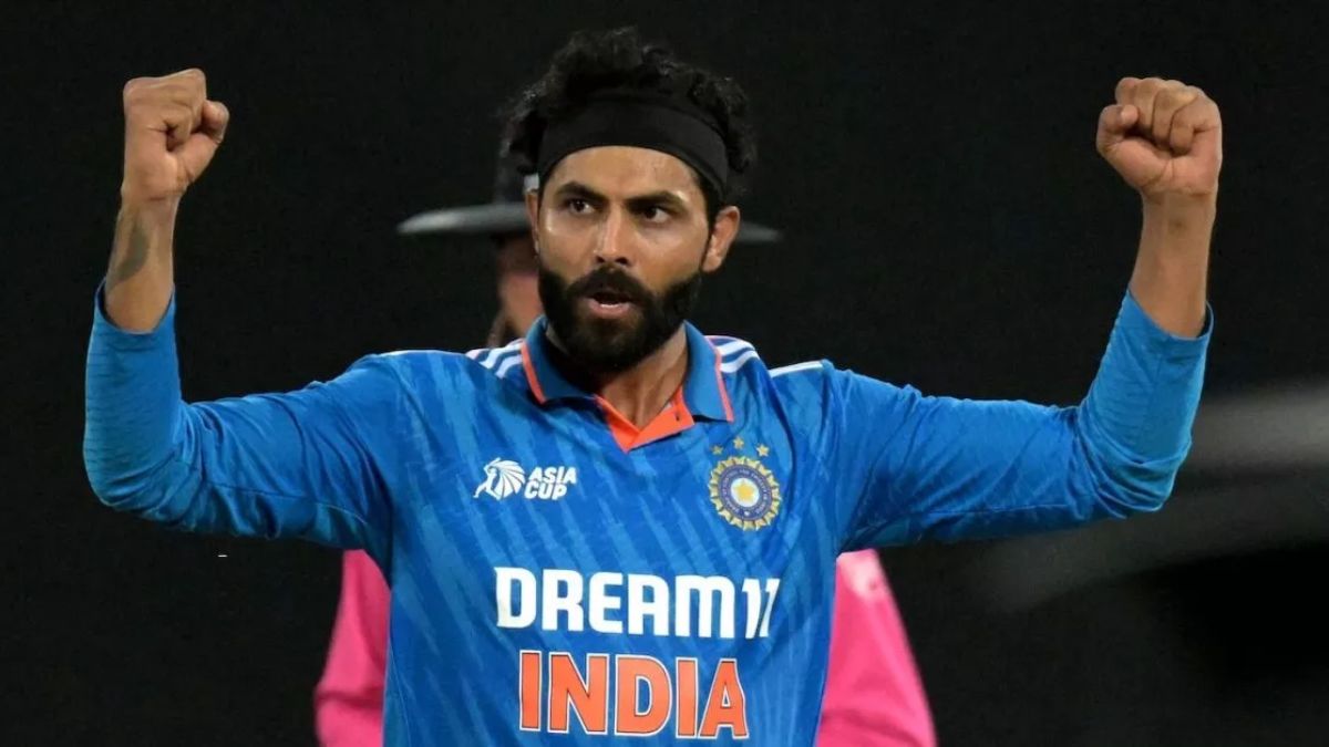 Ravindra Jadeja Biography Marathi